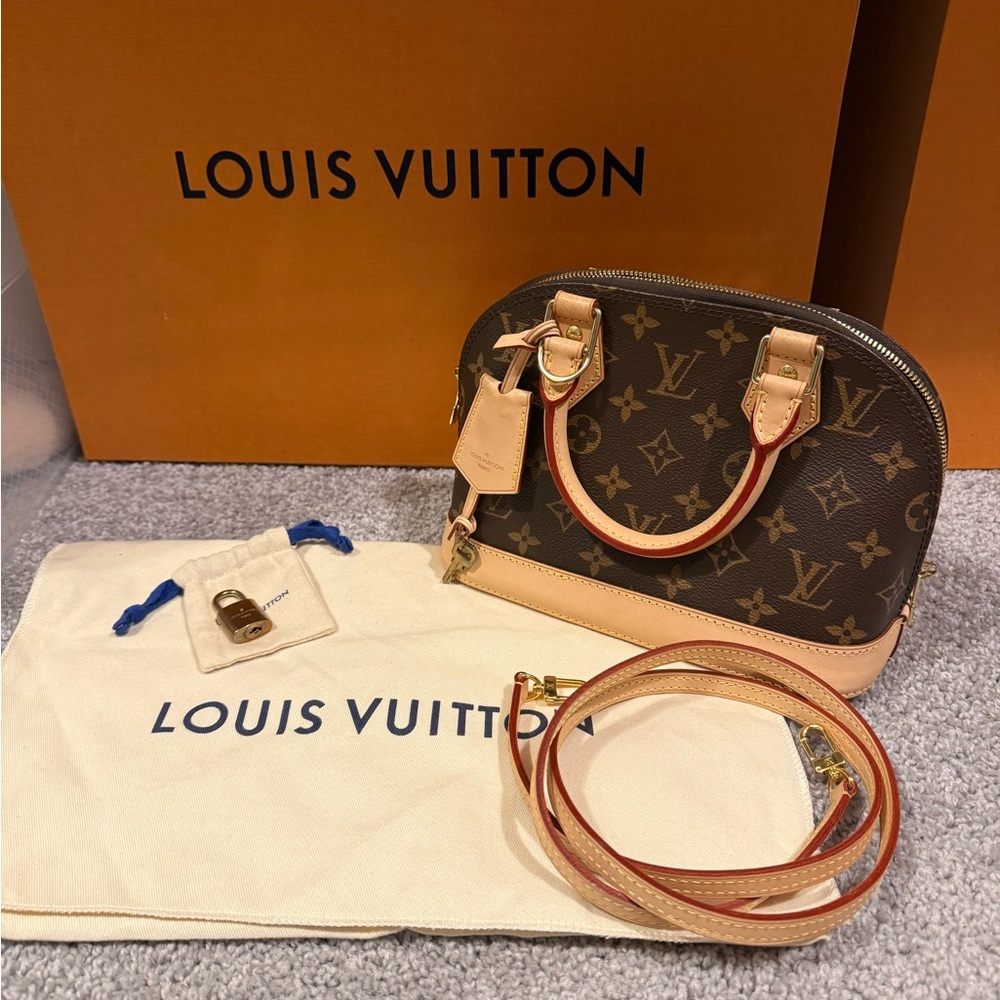 Louis Vuitton Alma BB Monogram